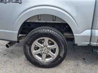Ford F-150 2025 4x4 XLT 4p SuperCrew 5.5 ft. SB