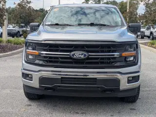 Ford F-150 2025 4x4 XLT 4p SuperCrew 5.5 ft. SB