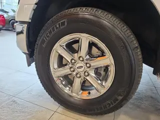 Ford F-150 2024 4x4 XLT 4p SuperCrew 5.5 ft. CB