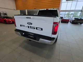 Ford F-150 2024 4x4 XLT 4p SuperCrew 5.5 ft. CB