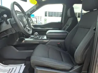 Ford F-150 2022 4x4 XLT 4p SuperCrew 5.5 ft. CA