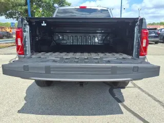 Ford F-150 2022 4x4 XLT 4p SuperCrew 5.5 ft. CA