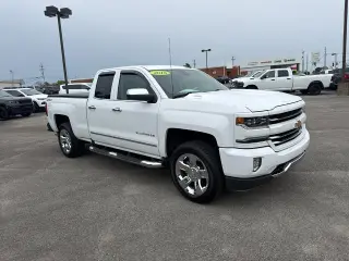 Chevrolet Silverado 1500 2018 4x4 LTZ 4p Doble Cabina 6.5 pies ST