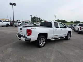 Chevrolet Silverado 1500 2018 4x4 LTZ 4p Doble Cabina 6.5 pies ST