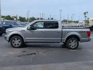Ford F-150 2020 4x4 Lariat 4p SuperCrew 5.5 ft. SB