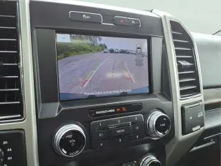 Ford F-150 2019 4x4 Lariat 4p SuperCrew 5.5 ft. CB