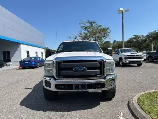 Ford F-350 Super Duty 2016 4x4 XL Cabina y Plataforma 4 Puertas 8 pies LB DRW Pickup