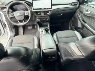 Ford Escape Plug-In Hybrid 2023 Base 4p SUV