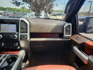 Ford F-150 2019 4x4 King Ranch 4p SuperCrew 5.5 ft. SB