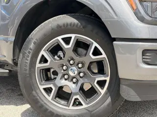 Ford F-150 2024 4x2 STX 4p SuperCrew 5.5 ft. SB