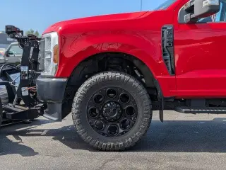 Ford F-350 Super Duty 2023 4x4 XL 2p Cabina Estándar 8 pies LB SRW Camioneta Pickup