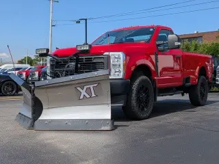 Ford F-350 Super Duty 2023 4x4 XL 2p Cabina Estándar 8 pies LB SRW Camioneta Pickup