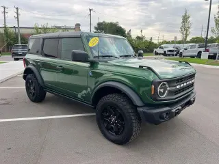 Ford Bronco 2024 4x4 Black Diamond 4p SUV