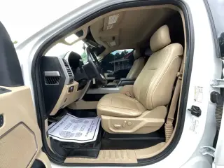 Ford F-250 Super Duty 2017 4x4 King Ranch 4dr Crew Cab 6.8 ft. SB Camioneta