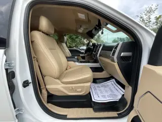 Ford F-250 Super Duty 2017 4x4 King Ranch 4dr Crew Cab 6.8 ft. SB Camioneta