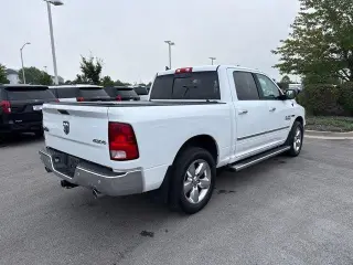 Ram 1500 2016 4x4 Big Horn 4p Camioneta Cabina Completa 5.5 pies ST Camión