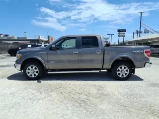 Ford F-150 2014 4x4 Platinum 4p SuperCrew Styleside 5.5 ft. SB