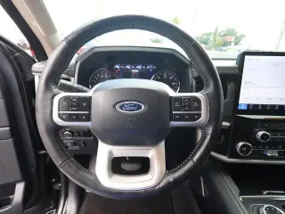 Ford Expedition MAX 2024 4x2 XLT 4p SUV
