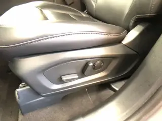 Ford Explorer 2023 AWD XLT 4p SUV