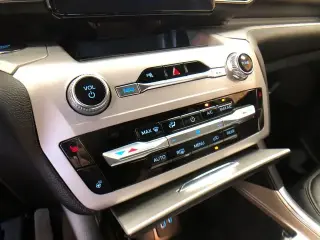 Ford Explorer 2023 AWD XLT 4p SUV