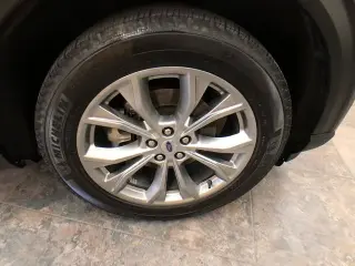Ford Explorer 2023 AWD XLT 4p SUV