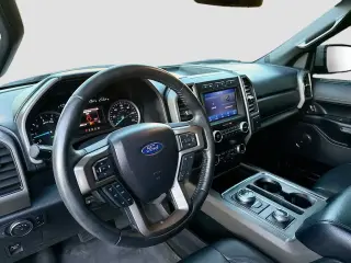 Ford Expedition 2020 4x4 XLT SUV 4p