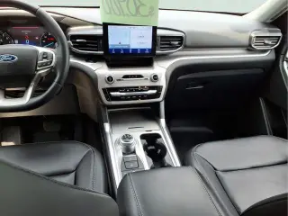 Ford Explorer 2023 AWD XLT 4dr SUV