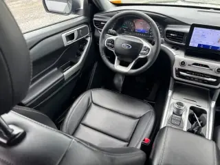 Ford Explorer 2024 AWD XLT 4dr SUV