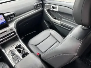 Ford Explorer 2024 AWD XLT 4dr SUV