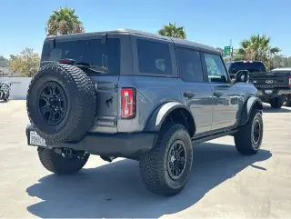 Ford Bronco 2022 4x4 Base Advanced 4dr SUV
