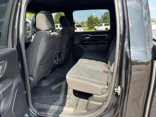 Ram 1500 2019 4x4 Big Horn 4p Cabina Crew 5.6 ft. SB Pickup