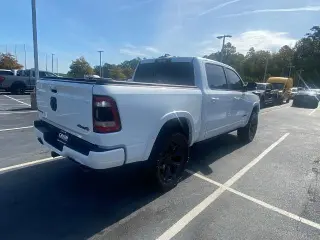 Ram 1500 2022 4x4 Limited 4p Camión Cabina Doble 5,6 pies de caja