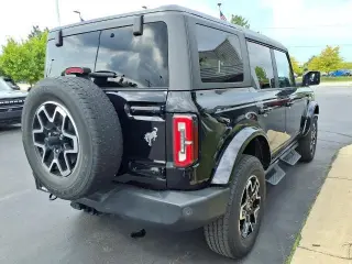 Ford Bronco 2023 4x4 Outer Banks 4p SUV