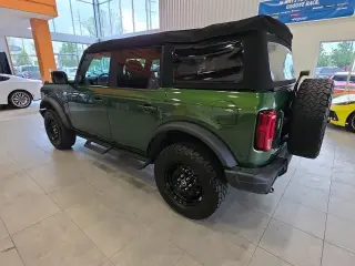 Ford Bronco 2023 4x4 Black Diamond 4p SUV