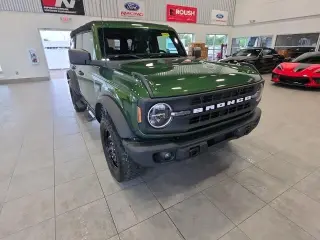 Ford Bronco 2023 4x4 Black Diamond 4p SUV