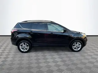 Ford Escape 2018 AWD SE 4p SUV