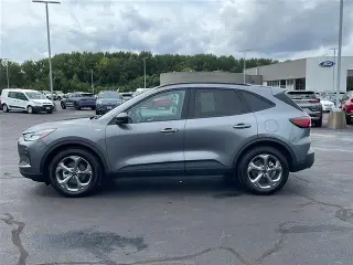 Ford Escape Hybrid 2025 ST-Line 4p SUV