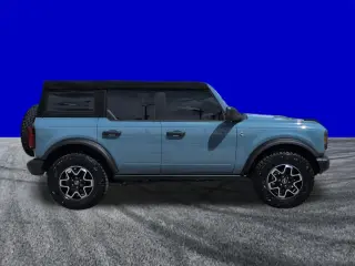 Ford Bronco 2023 4x4 Base 4p SUV