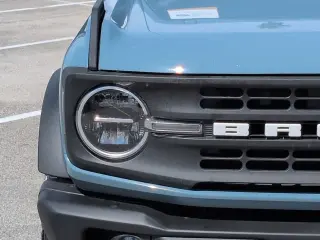 Ford Bronco 2023 4x4 Base 4p SUV
