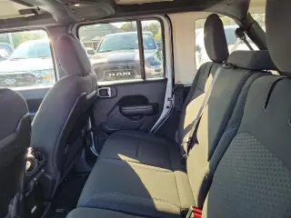 Jeep Wrangler 2024 4x4 Rubicon 4xe 4p SUV