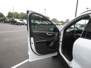 Ford Escape 2025 AWD ST-Line Select 4p SUV