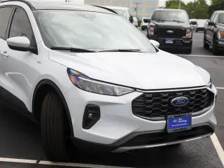 Ford Escape 2025 AWD ST-Line Select 4p SUV