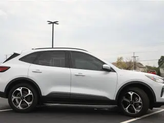 Ford Escape 2025 AWD ST-Line Select 4p SUV