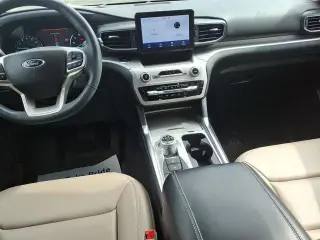 Ford Explorer 2023 AWD XLT 4p SUV