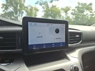 Ford Explorer 2023 AWD XLT 4p SUV