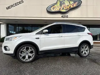 Ford Escape 2019 AWD Titanium 4p SUV