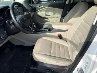 Ford Escape 2019 AWD Titanium 4p SUV