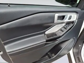 Ford Explorer 2023 AWD ST 4p SUV