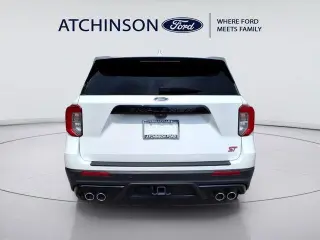 Ford Explorer 2023 AWD ST 4p SUV