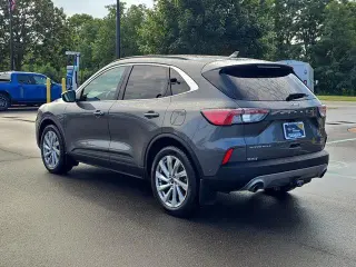 Ford Escape Hybrid 2022 AWD Titanium 4p SUV
